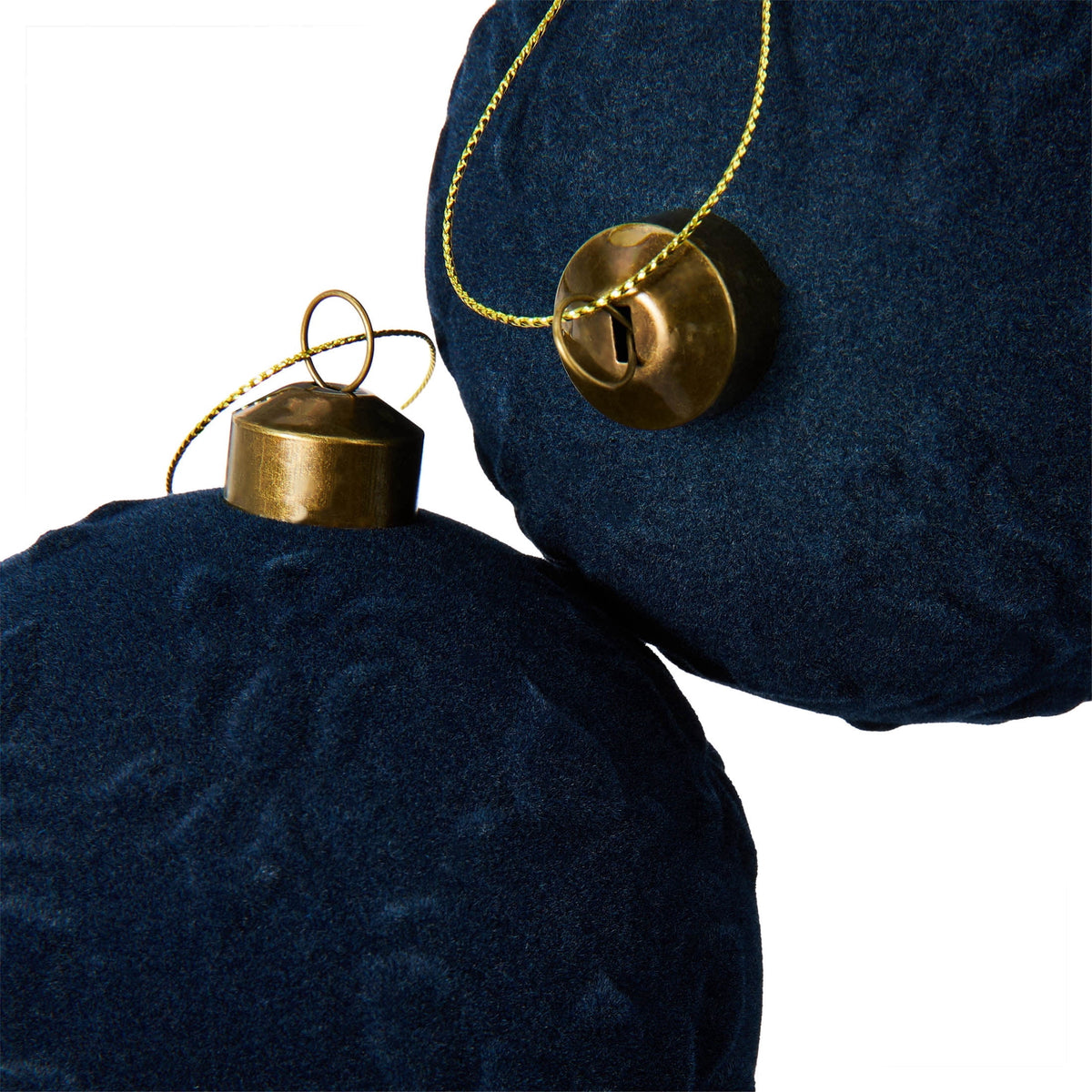 4-Count Dark Blue Velvet-Feel Ball Shatterproof Christmas Ornaments, 3.9", by Holiday Time