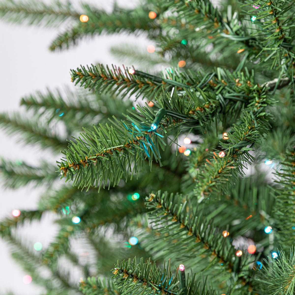 7.5' Pre-Lit Milford Pine Green Artificial Christmas Tree with LumaDazzle Color-Changing Twinkle LED Lights, Quick Set, and Stand, by Holiday Time