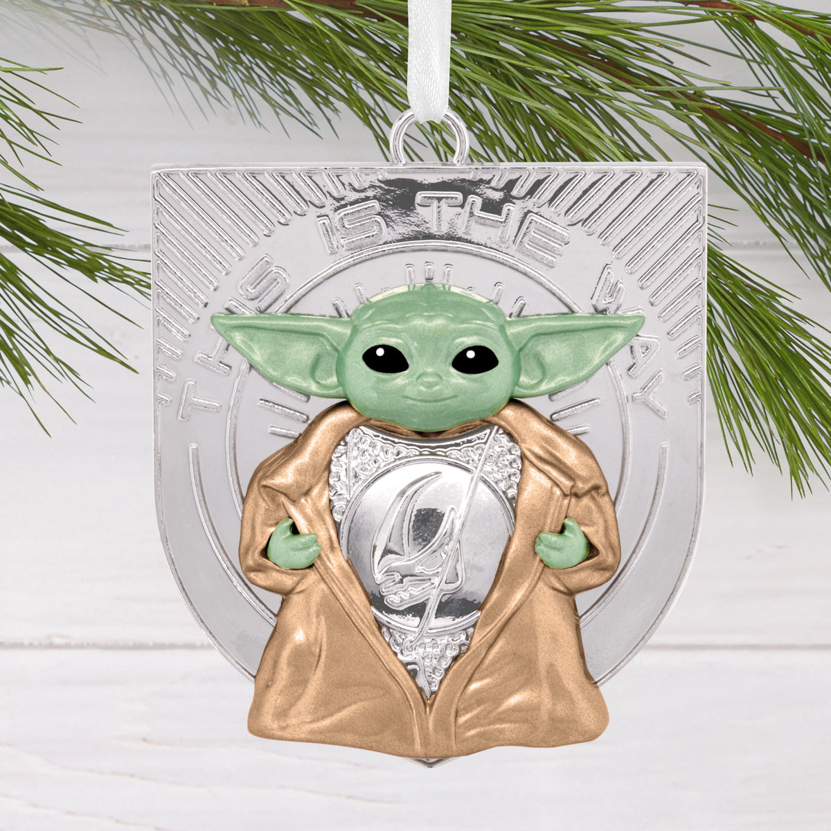 Hallmark Christmas Ornament (Star Wars: The Mndlrian Grogu, Metal), 1 Count