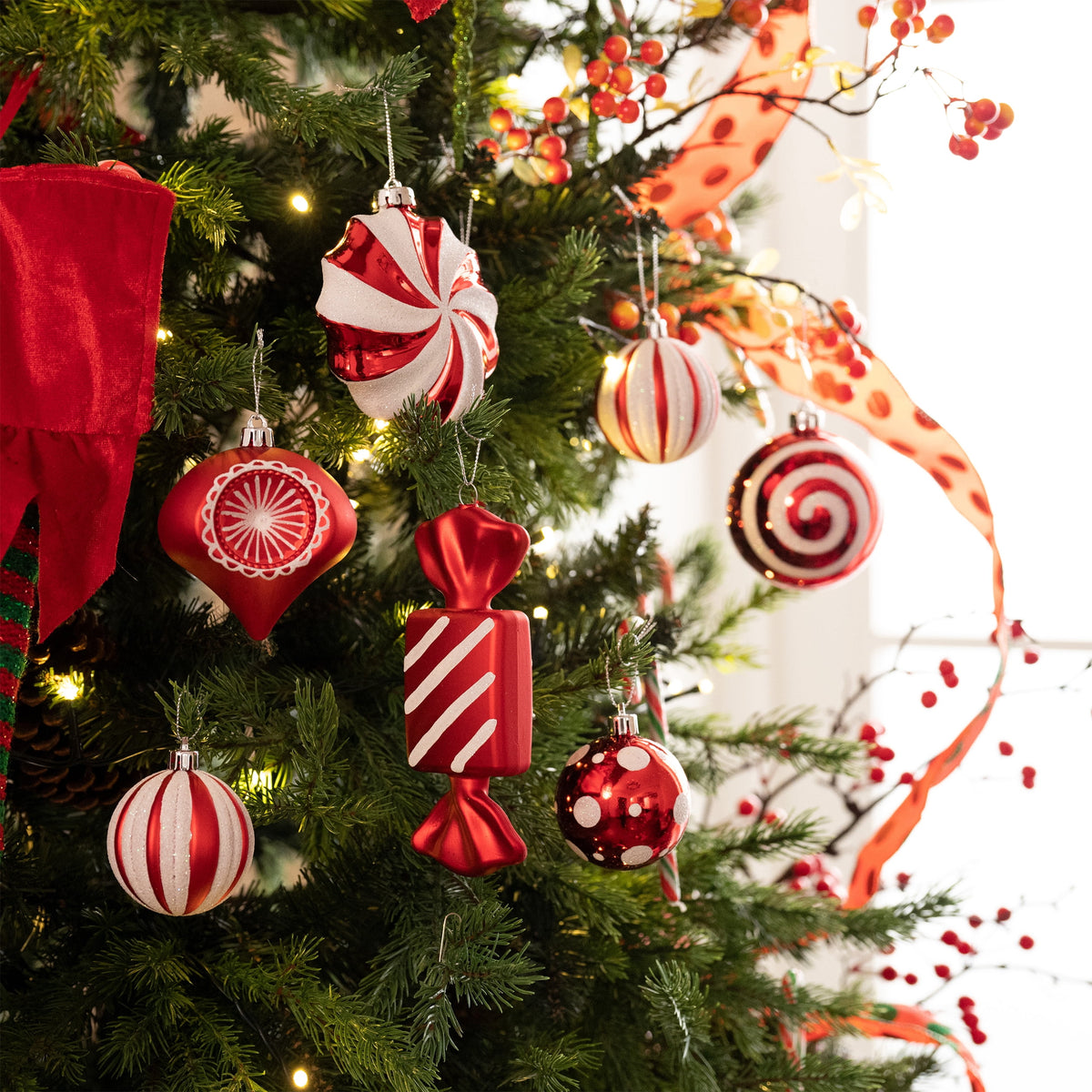 Valery Madelyn 24ct 2.36" Christmas Ball Ornaments, Red White Shatterproof Ornaments for Christmas Party Decor