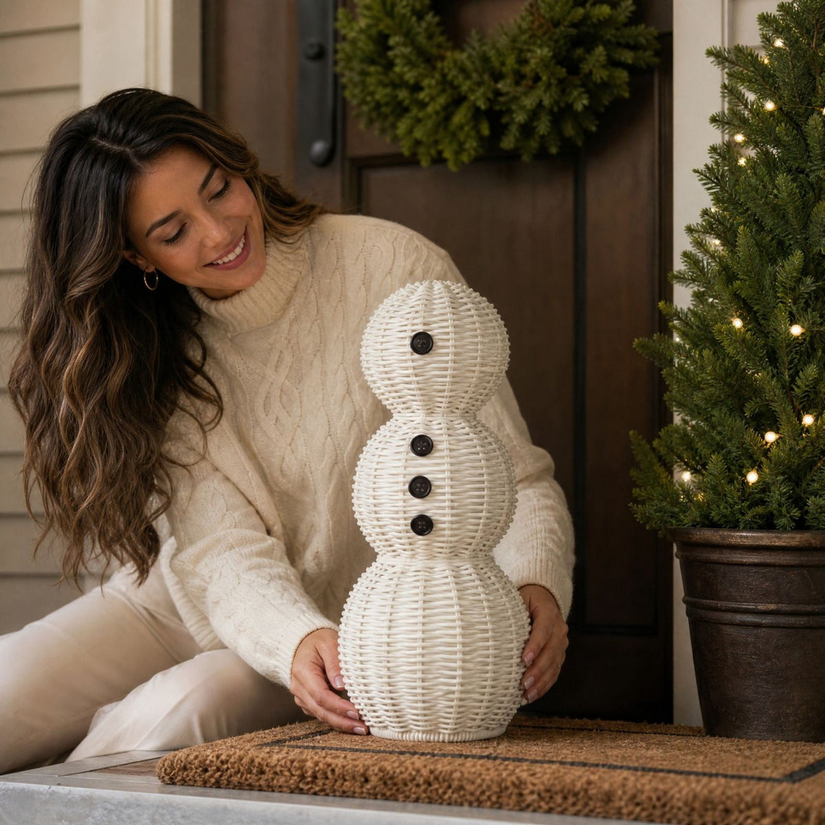 FeiBiQiuBi 14.9" Resin Rattan Style Snowman, Rustic Snowman Decorations with Bow, Woven Natural Style Freestanding Design Winter Farmhouse Decor for Home Kitchen Garden, Holiday Table Mantel Decor