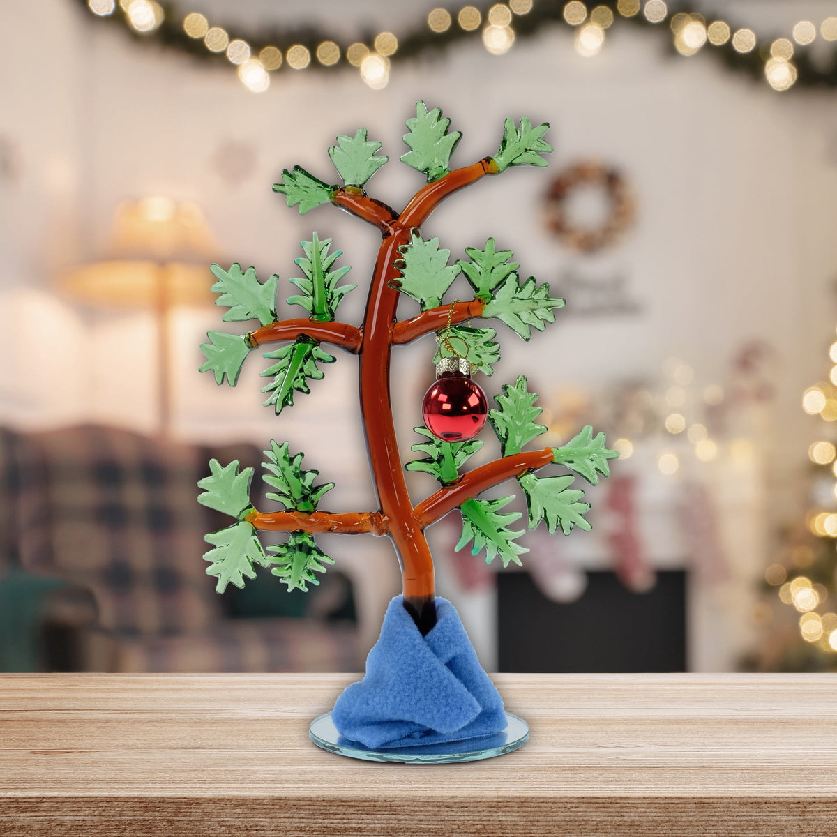 Peanuts Charlie Brown Glass Christmas Tree – Holiday Tabletop Tree