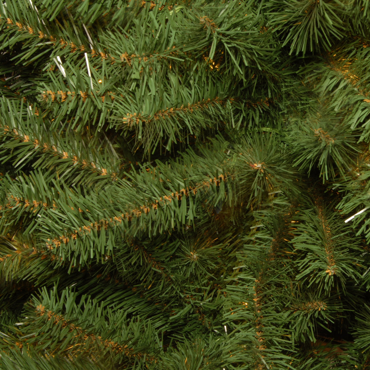 National Tree Company 6 ft. Artificial Kincaid Spruc Medium Christmas Tree, Green, Includes Stand