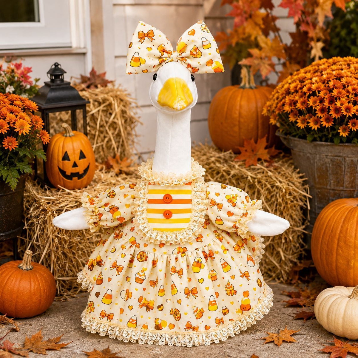 Lzobxe Porch Goose Clothes, Casual Style Lawn Yard Garden Decor for 23" High Cement or Plastic Geese, Goose Costume for All Season and Occasiona