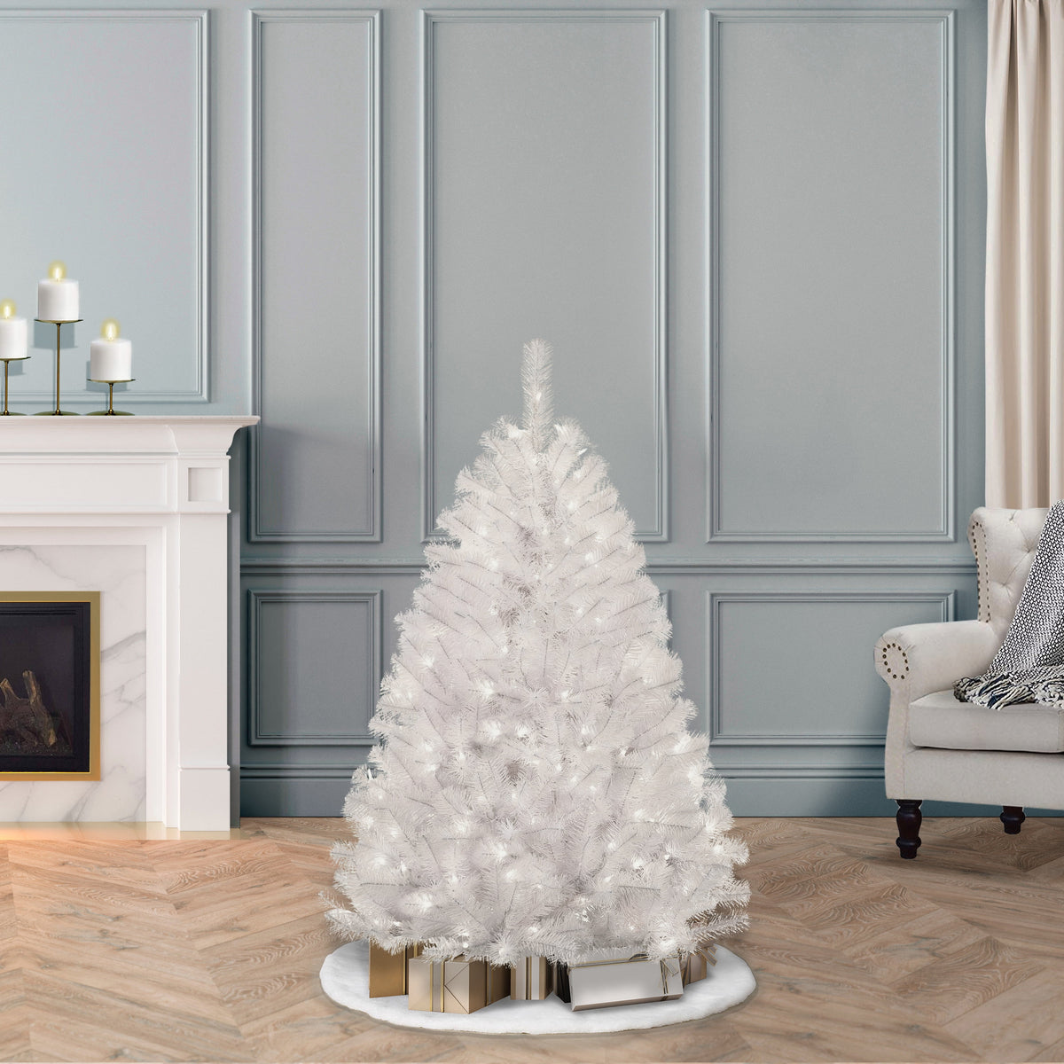 Puleo International 4.5 ft Pre-Lit Shiny White Northern Fir Artificial Christmas Tree with 200 UL-Listed Clear Lights