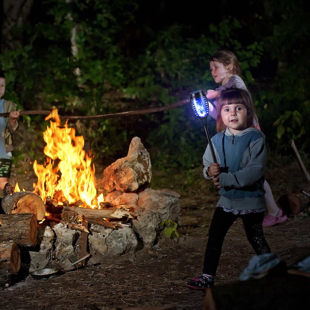 Toodour Outdoor Solar Lights, 6 Pack LED Solar Torch Lights with Flickering Flame, Waterproof Halloween Decoration for Patio Lawn Yard Pathway Garden