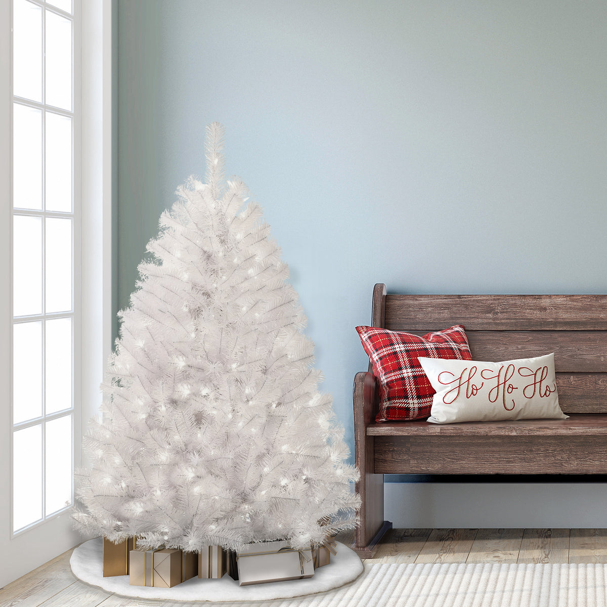 Puleo International 4.5 ft Pre-Lit Shiny White Northern Fir Artificial Christmas Tree with 200 UL-Listed Clear Lights