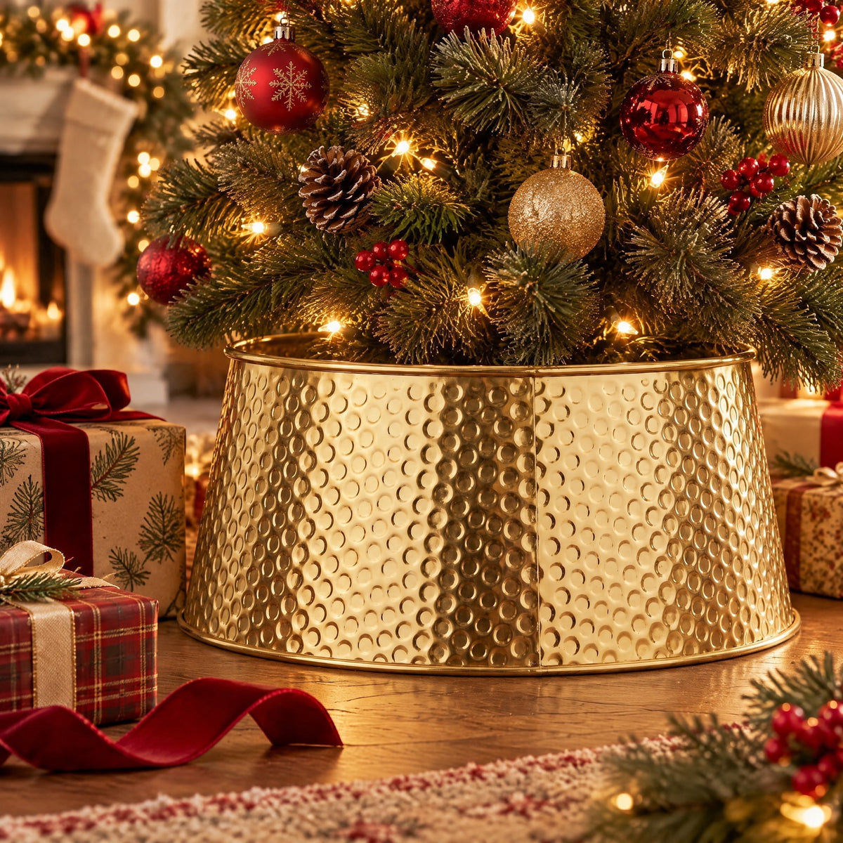 Metal Hammered Mini Christmas Tree Collar, Gold, 9", by Holiday Time