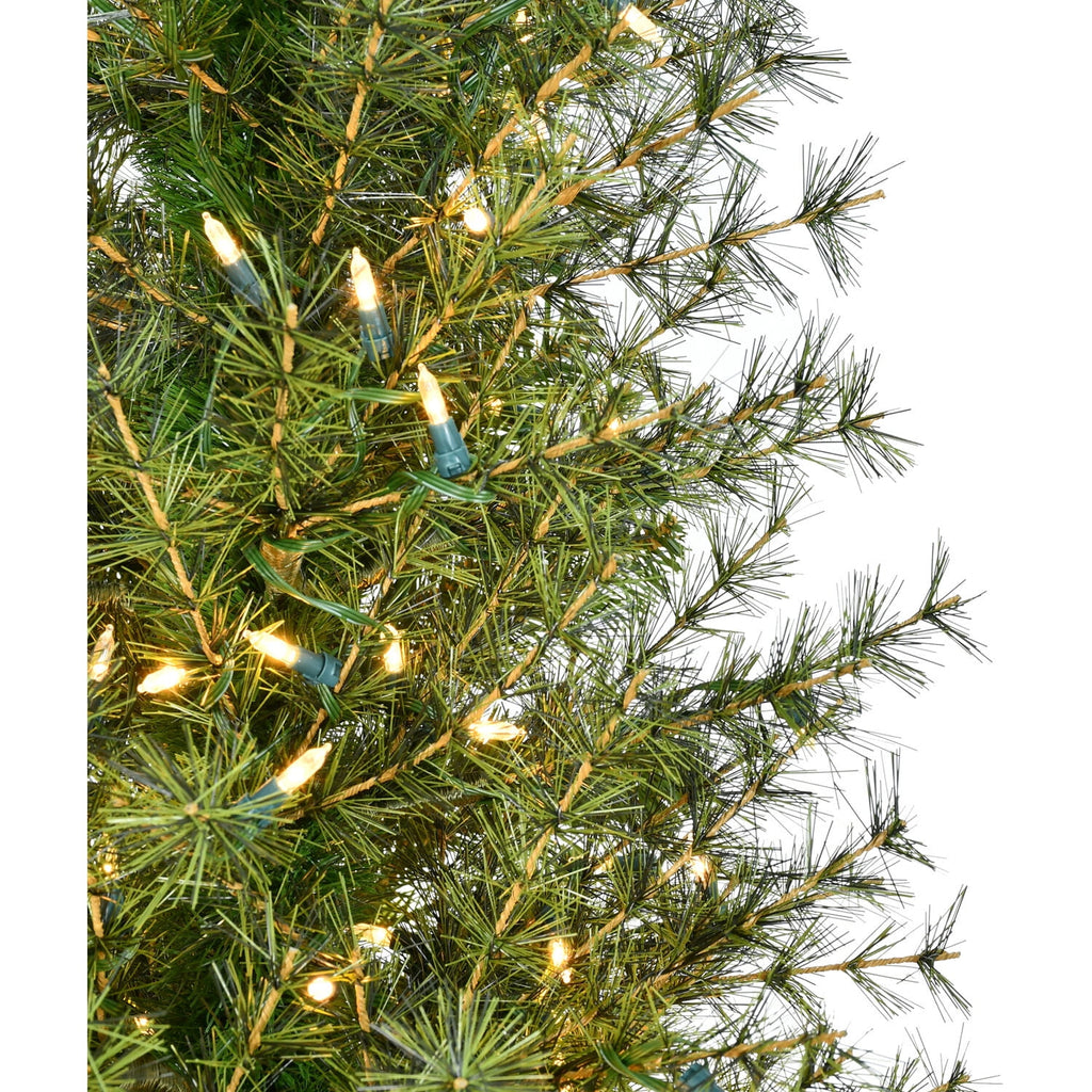 Fraser Hill Farm 5-ft. Farmhouse Fir Christmas Tree with Warm White LED Lights, FFFF050-5GR