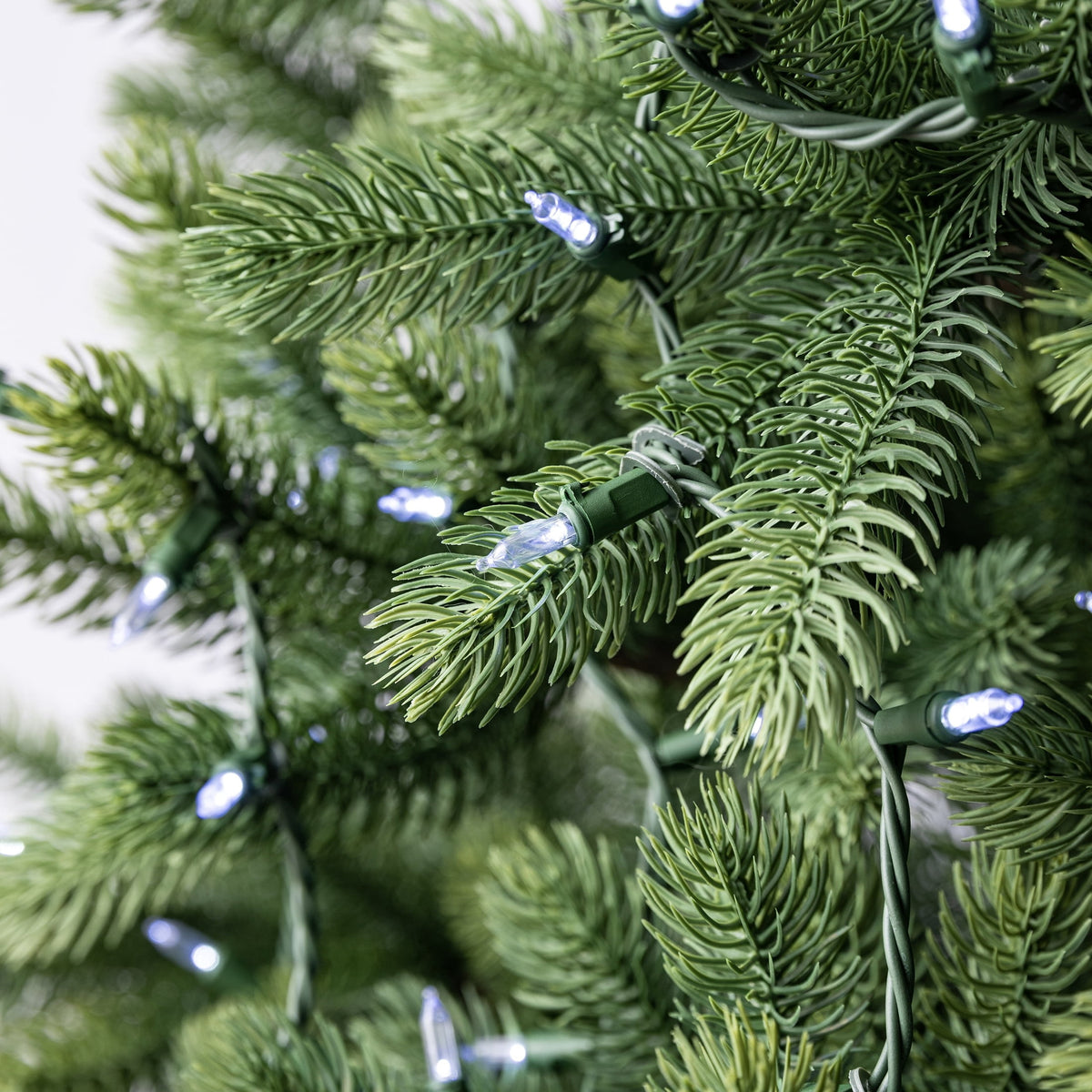 Indoor/Outdoor 50-Count LED Mini Christmas String Lights, Warm White, Green Wire, 10.2', by Holiday Time