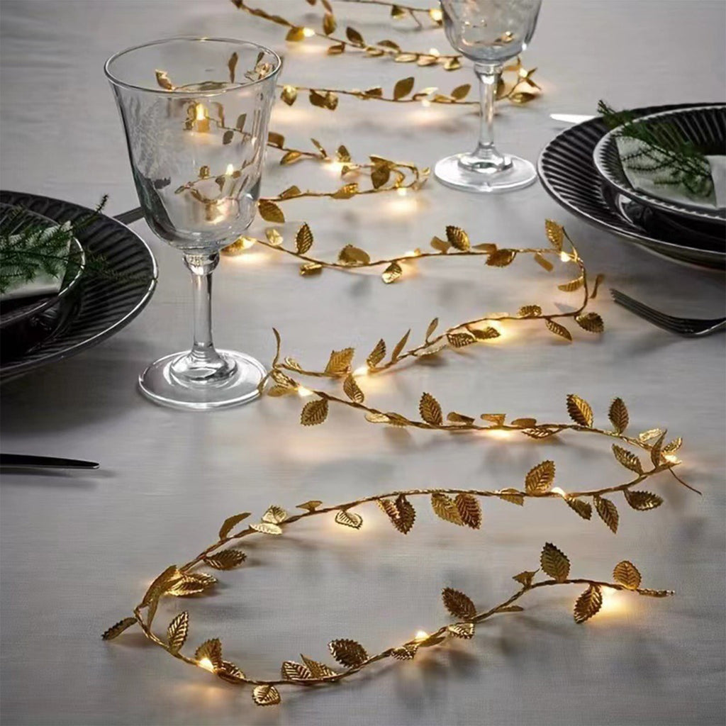 SLYNSHome 20 LED Christmas Leaf Garland String Lights Ornament,6.56 Ft Xmas Gold Leaves Garland String Lamps Battery Operated Xmas Fairy Lights for Holiday Christmas Home Party Decoration