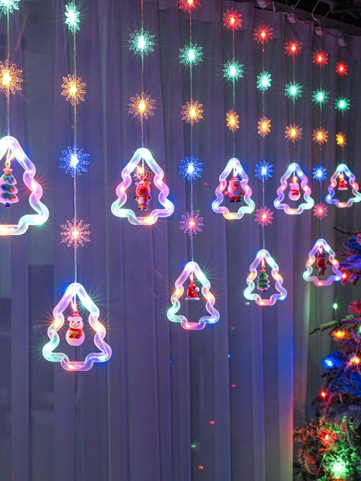 WILLED Christmas String Lights, 120 LED Window Curtain Lights with Christmas Ornaments, 9.8ft USB Powered Warm White Waterproof Fairy Lights Indoor Outdoor for Xmas Tree Patio Garden Party Home Decor