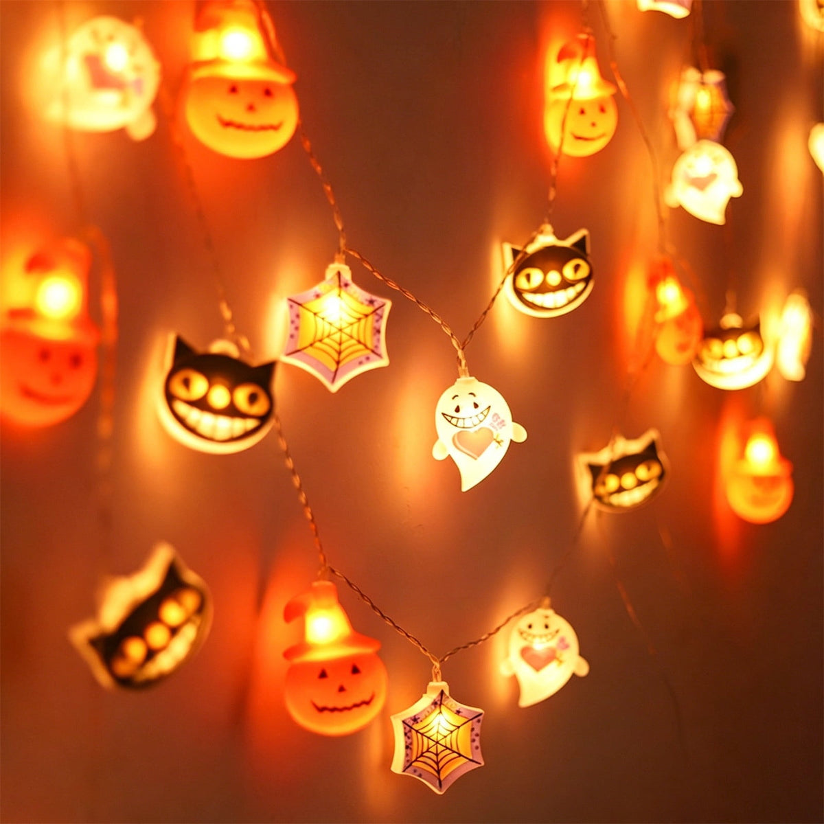 AZXY Halloween String Lights, Ghost Shaped White Halloween Lights, Indoor Outdoor Halloween Decor, Halloween Party Indoor Decor, Battery 5 FT Halloween Decorations, Stair Mantel Patio Halloween Decor