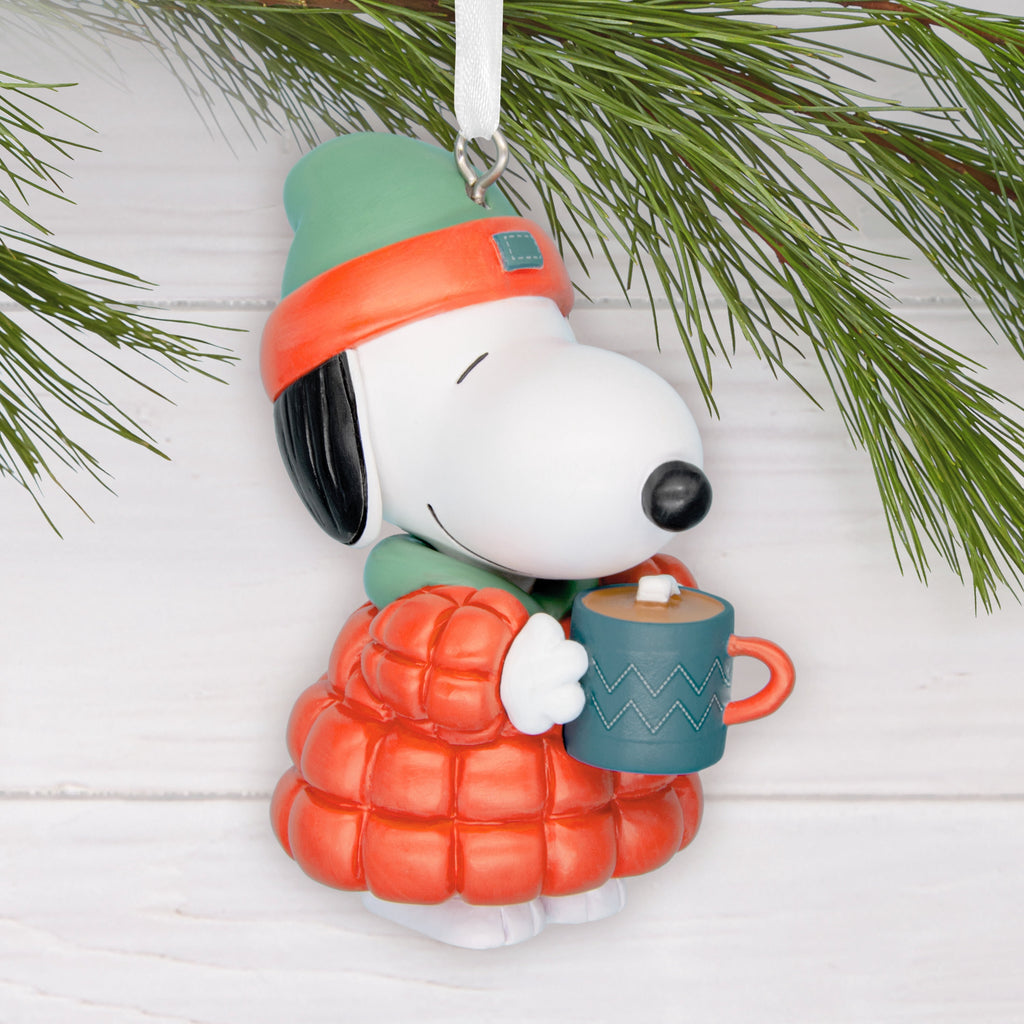 Hallmark Christmas Ornament (Peanuts Snoopy With Hot Cocoa), 1 Count