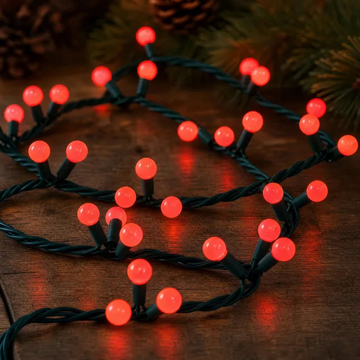 Indoor/Outdoor 90-Count LED G15 Globe Christmas Garland Lights, Frosted Warm White, Green Wire, 9', by Holiday Time