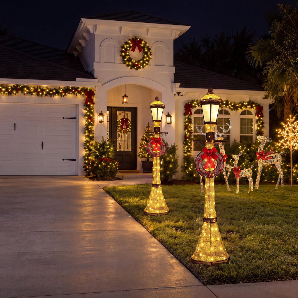FOOWIN 6FT Christmas Lamppost Set of 2, Outdoor Christmas Lamp Post Decoration with 120 LED Lights, Holiday Porch Lamp Post Decor, Gold