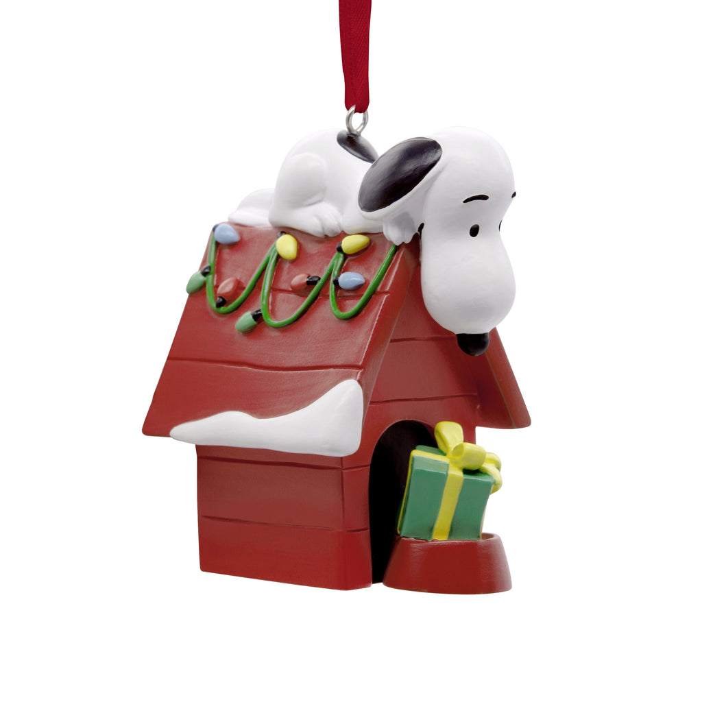 Hallmark Christmas Ornament (Peanuts Snoopy on Holiday Doghouse) , 1 Count