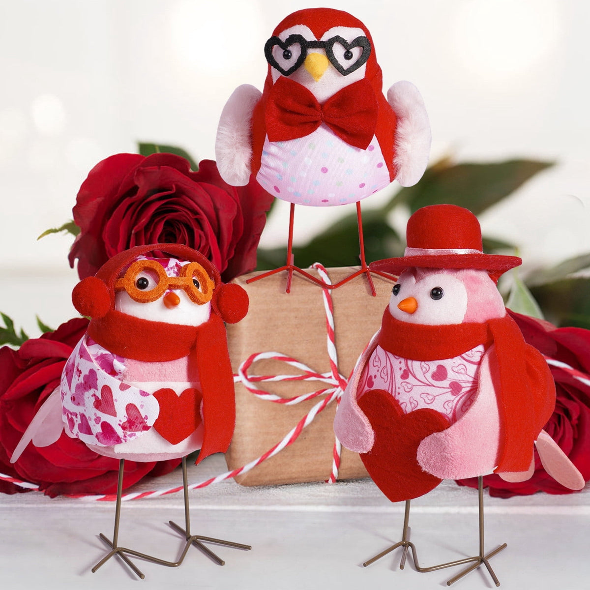 XGFHYJEH 5ft Valentines Day Decorations, Valentines Day Lights, Valentines String Lights, Valentine's Day Decor, Heart String Lights, Battery Operated