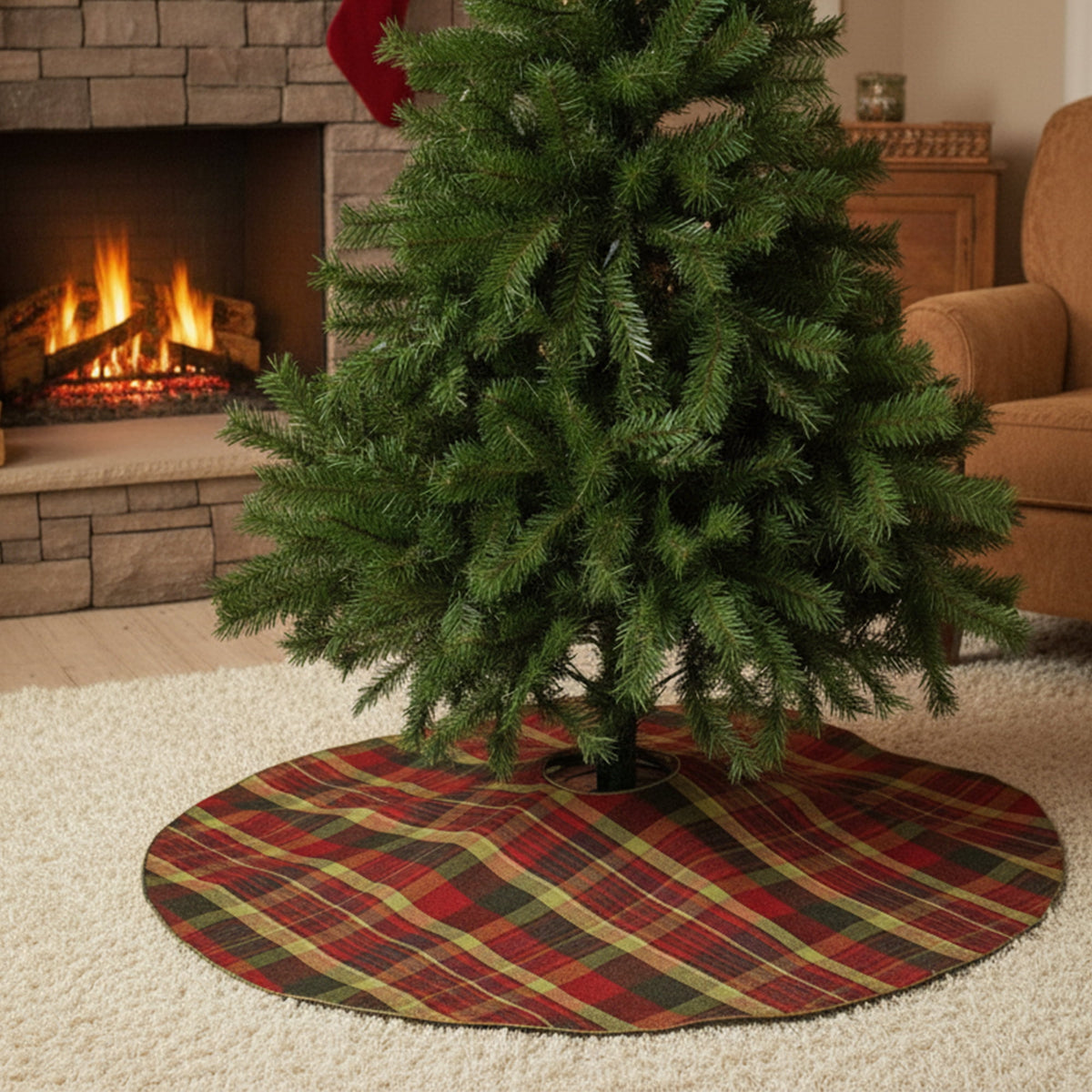 Northlight Traditional Plaid Christmas Tree Skirt - 48" - Red and Green