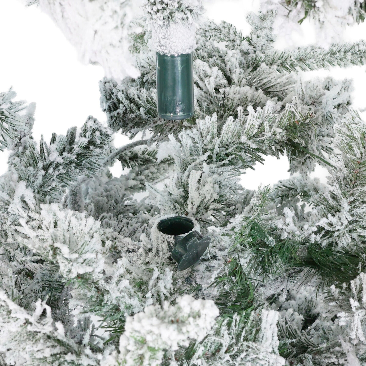Fraser Hill Farm 6.5-Ft Flocked Mountain Pine Artificial Christmas Tree with Warm White LED Lights, FFMP065-5SN
