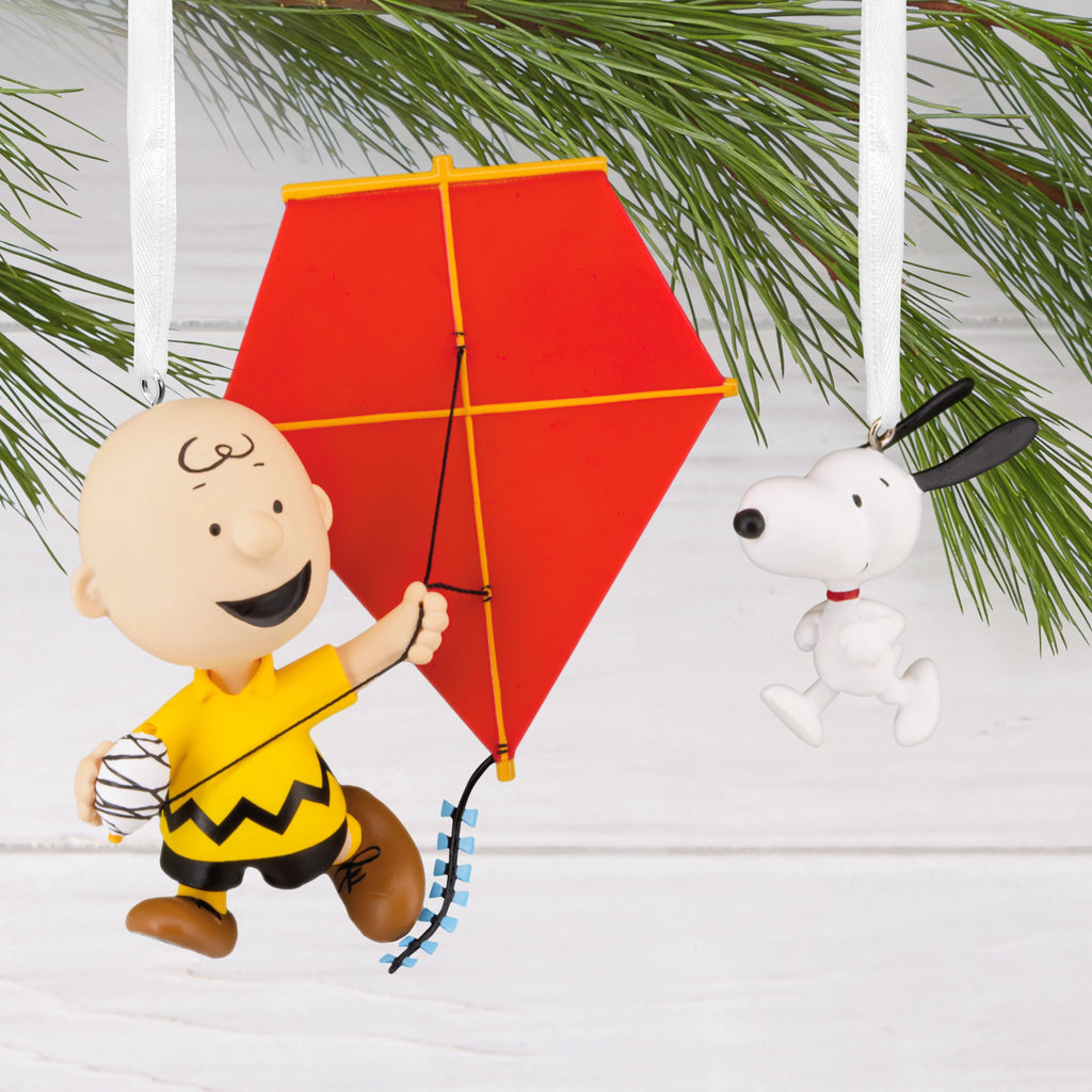 Hallmark Christmas Ornaments (Charlie Brown and Snoopy), Set of 2, 1 Count