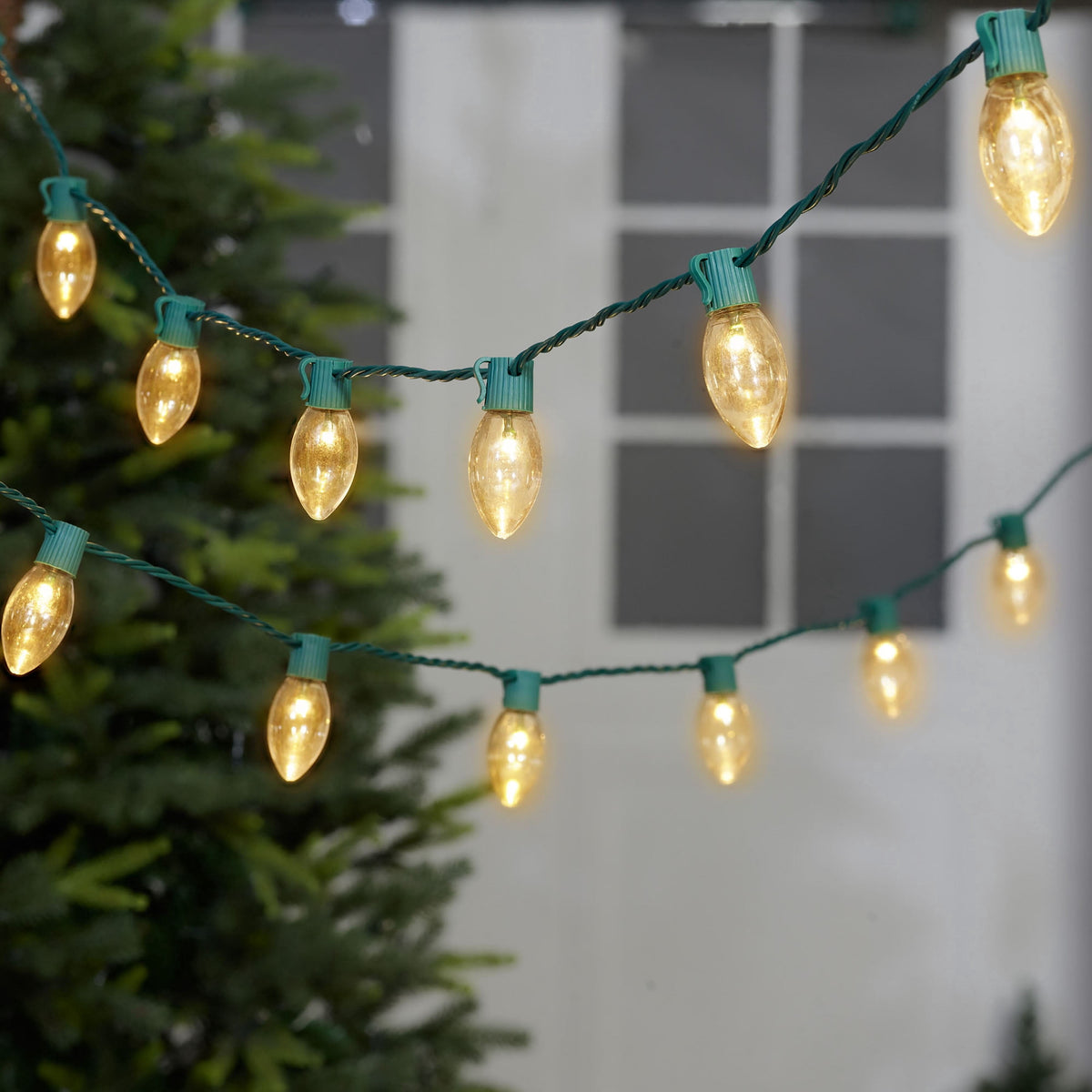 Indoor/Outdoor 25-Count LED Ultra Bright C9 Christmas String Lights, Warm White, Green Wire, 14', by Holiday Time