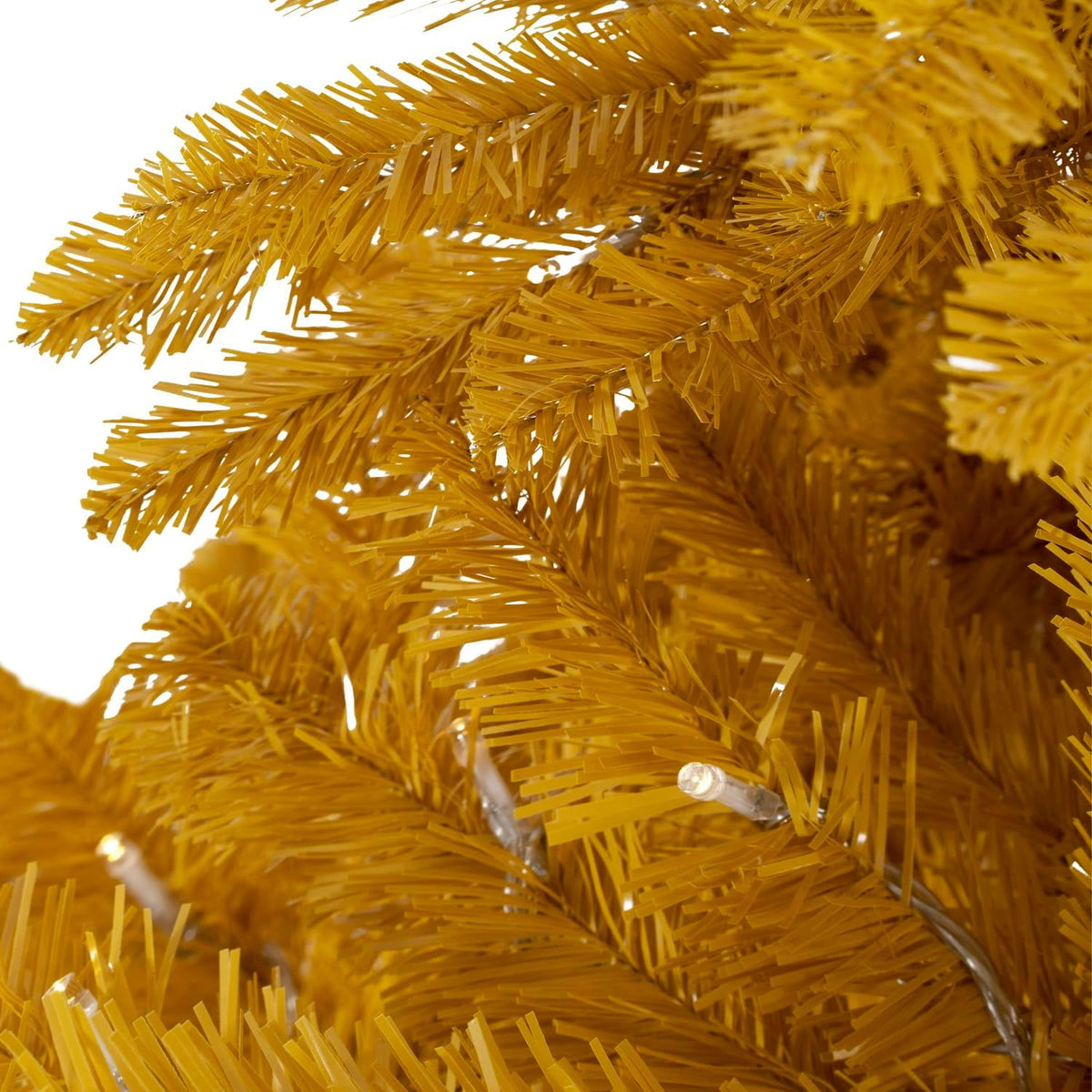 Naomi Home 7.5ft Gold Christmas Tree with Lights, Unique Colored Christmas Tree Prelit with 1412 Branch Tips, 600 Warm Lights and Metal Stand, Aritificial Christmas Tree