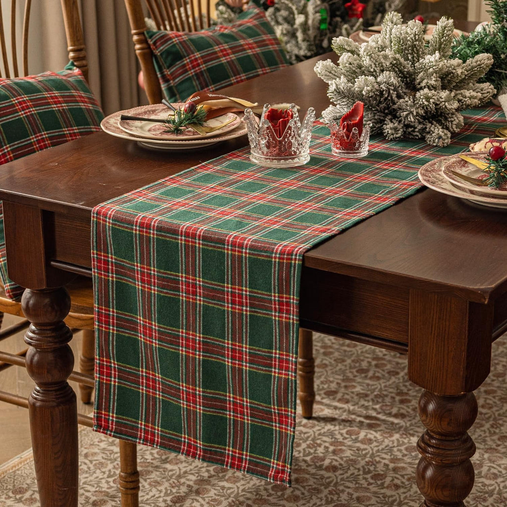 Christmas Checkered Tartan Table Runner - Green Buffalo Plaid Xmas Stain Resistant Washable Table Decoration for Dining/Parties/Holiday Decor, 13 x 120 Inch