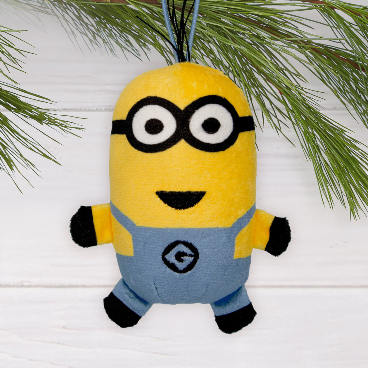 Hallmark Christmas Ornament (Minions Kevin, Fabric), 1 Count, 1 Count