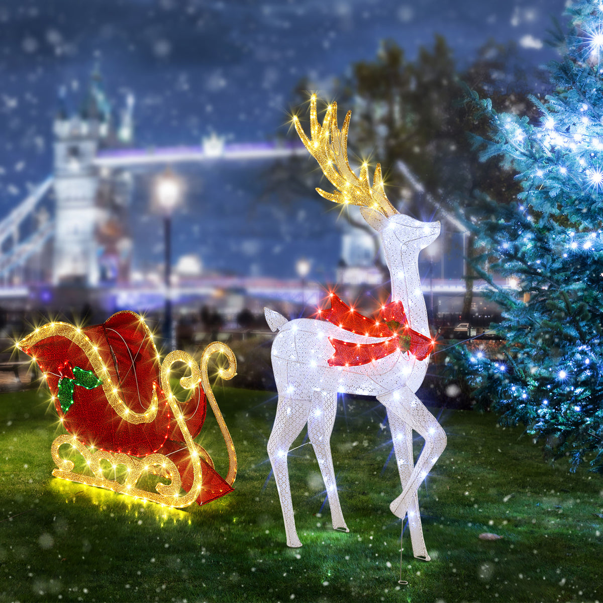 Gymax Lighted Christmas Reindeer & Sleigh Set Light-up Xmas Decorations w/462 LED